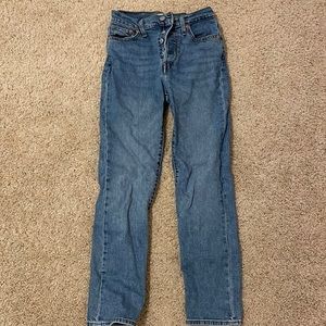 Levi straight leg jeans